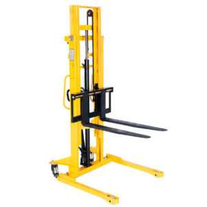 Wide Straddle 2 Ton Manual Stackers 2000kg manually operated stacker