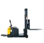 2T Ride on - full electric stacker 04